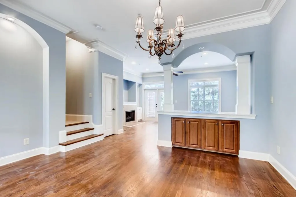 927 Boudreau Court, Atlanta, Georgia 30328, 2 Bedrooms Bedrooms, ,3 BathroomsBathrooms,Residential,Sold,927 Boudreau Court,6554998