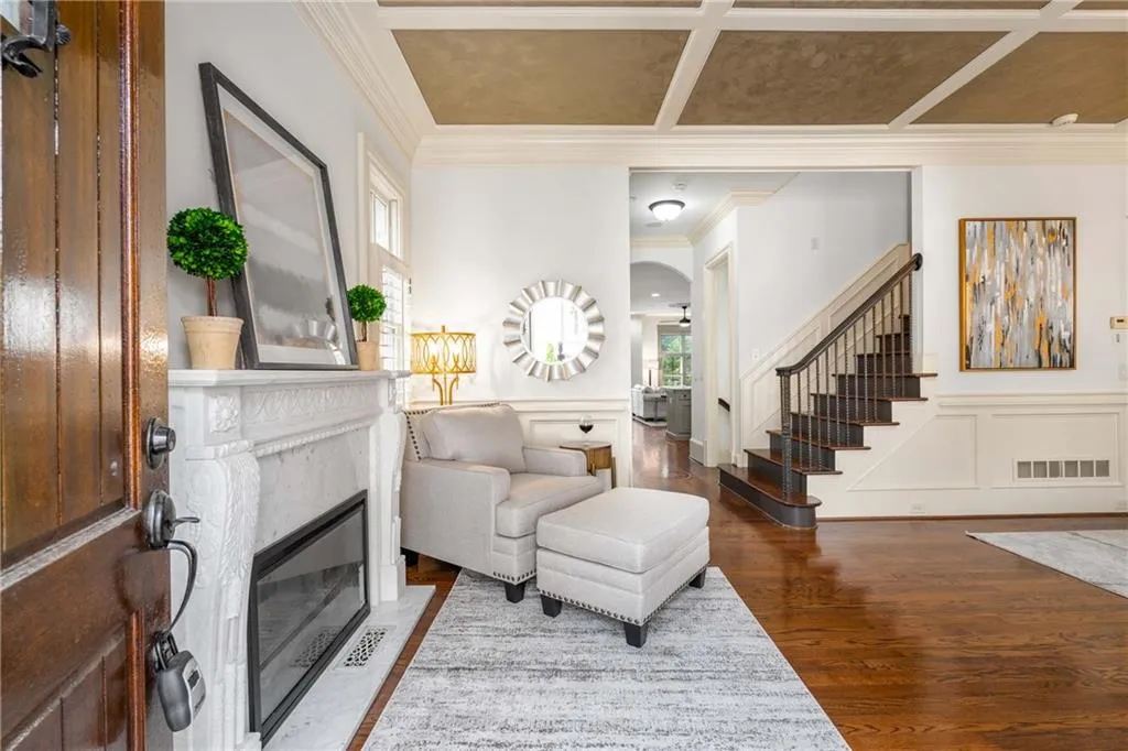 4853 Stonehall Place Unit 3, Atlanta, Georgia 30339, 4 Bedrooms Bedrooms, ,3 BathroomsBathrooms,Residential,For Sale,4853 Stonehall Place Unit 3,7640377