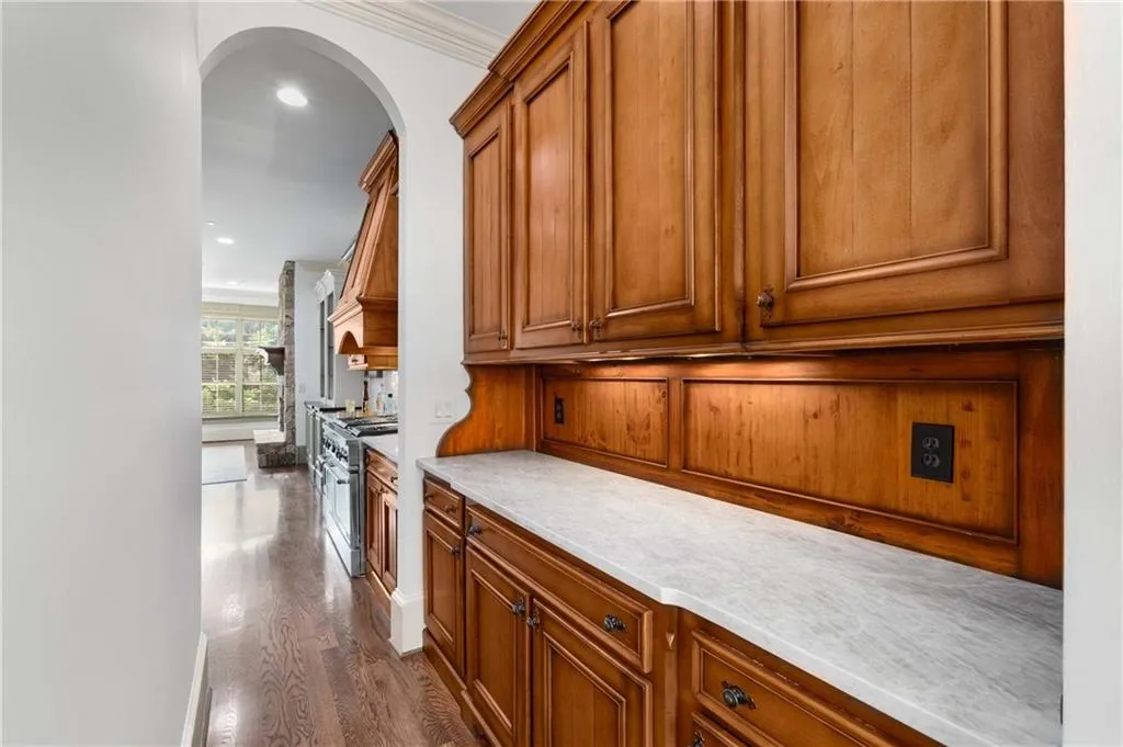 4853 Stonehall Place Unit 3, Atlanta, Georgia 30339, 4 Bedrooms Bedrooms, ,3 BathroomsBathrooms,Residential,For Sale,4853 Stonehall Place Unit 3,7640377