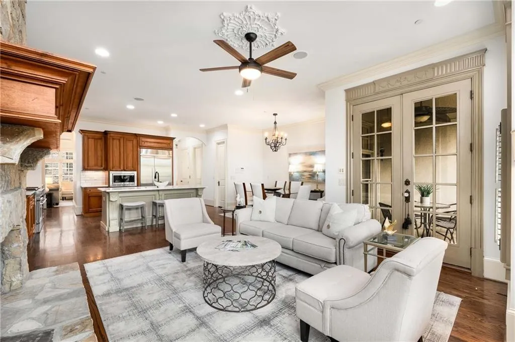 4853 Stonehall Place Unit 3, Atlanta, Georgia 30339, 4 Bedrooms Bedrooms, ,3 BathroomsBathrooms,Residential,For Sale,4853 Stonehall Place Unit 3,7640377