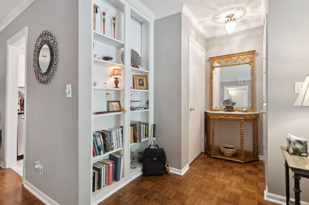 6851 Roswell Road Unit G-5, Sandy Springs, Georgia 30328, 1 Bedroom Bedrooms, ,1 BathroomBathrooms,Residential,Sold,6851 Roswell Road Unit G-5,7229726