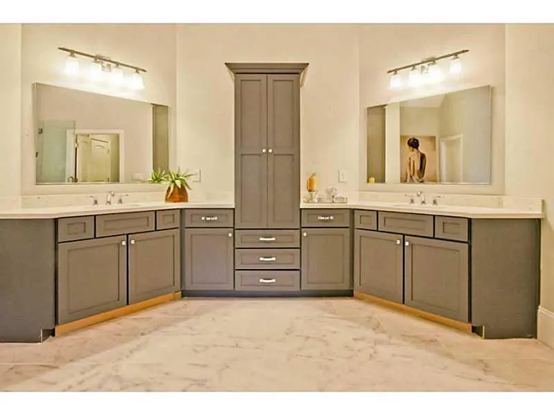 435 Windsor Parkway Ne, Atlanta, Georgia 30342, 5 Bedrooms Bedrooms, ,4 BathroomsBathrooms,Residential,Sold,435 Windsor Parkway Ne,5384959