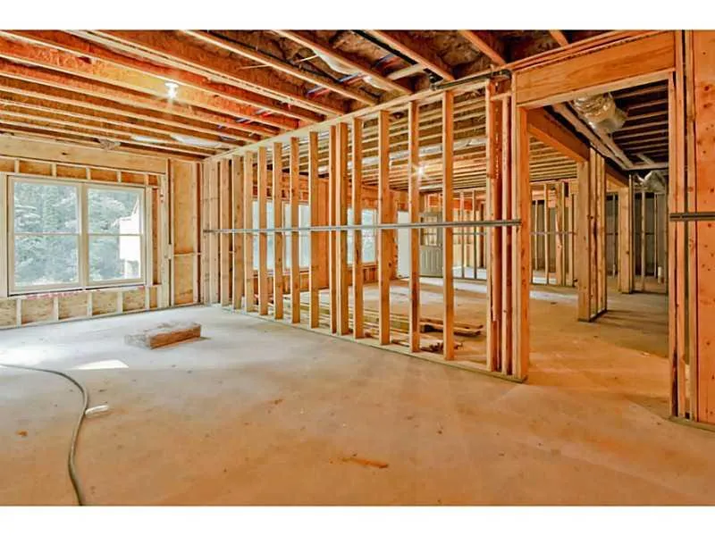 435 Windsor Parkway Ne, Atlanta, Georgia 30342, 5 Bedrooms Bedrooms, ,4 BathroomsBathrooms,Residential,Sold,435 Windsor Parkway Ne,5384959