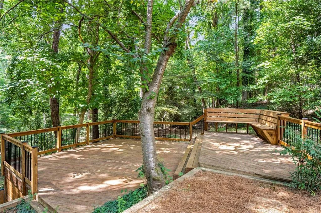 430 Waterridge Court, Sandy Springs, Georgia 30350, 4 Bedrooms Bedrooms, ,4 BathroomsBathrooms,Residential,Sold,430 Waterridge Court,6931860