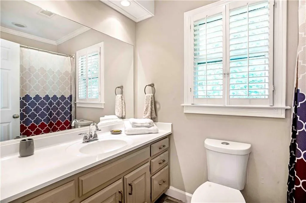 430 Waterridge Court, Sandy Springs, Georgia 30350, 4 Bedrooms Bedrooms, ,4 BathroomsBathrooms,Residential,Sold,430 Waterridge Court,6931860