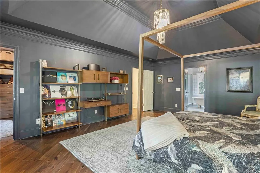 430 Waterridge Court, Sandy Springs, Georgia 30350, 4 Bedrooms Bedrooms, ,4 BathroomsBathrooms,Residential,Sold,430 Waterridge Court,6931860