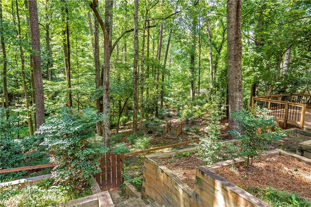 430 Waterridge Court, Sandy Springs, Georgia 30350, 4 Bedrooms Bedrooms, ,4 BathroomsBathrooms,Residential,Sold,430 Waterridge Court,6931860