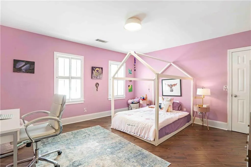 430 Waterridge Court, Sandy Springs, Georgia 30350, 4 Bedrooms Bedrooms, ,4 BathroomsBathrooms,Residential,Sold,430 Waterridge Court,6931860