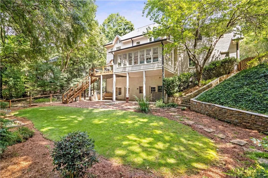 430 Waterridge Court, Sandy Springs, Georgia 30350, 4 Bedrooms Bedrooms, ,4 BathroomsBathrooms,Residential,Sold,430 Waterridge Court,6931860