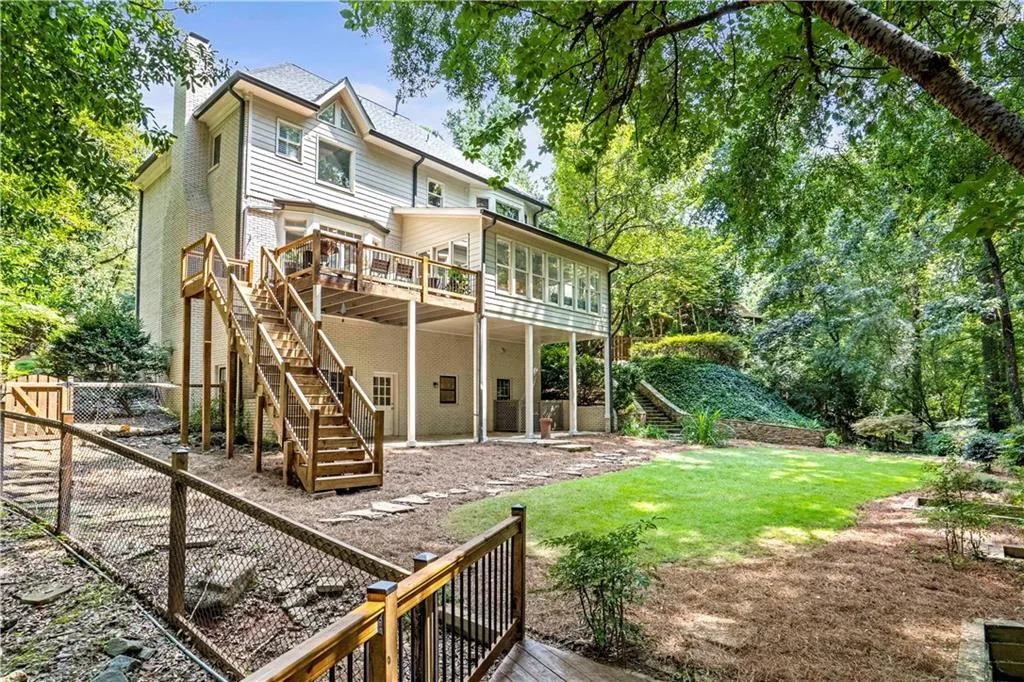 430 Waterridge Court, Sandy Springs, Georgia 30350, 4 Bedrooms Bedrooms, ,4 BathroomsBathrooms,Residential,Sold,430 Waterridge Court,6931860