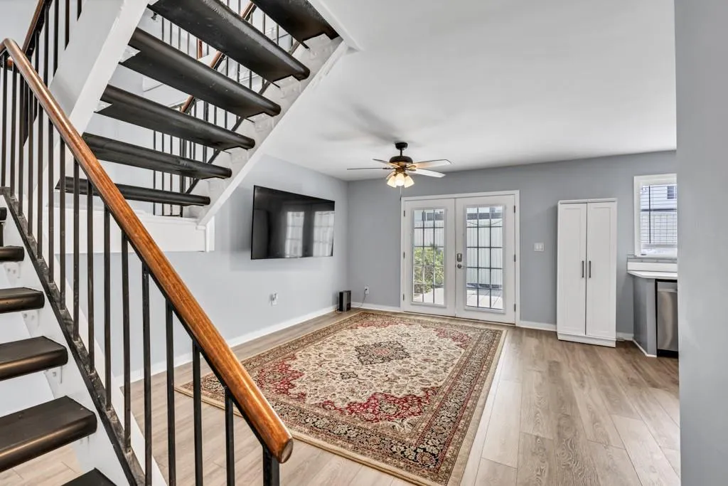 7307 Cardigan Circle, Sandy Springs, Georgia 30328, 4 Bedrooms Bedrooms, ,3 BathroomsBathrooms,Residential,For Sale,7307 Cardigan Circle,7632916