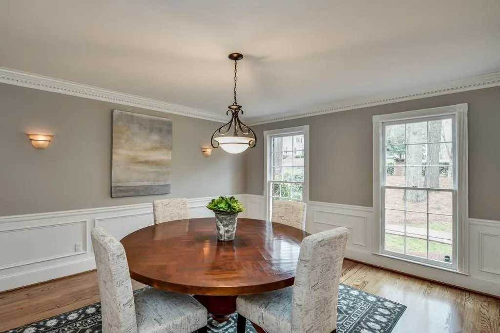 8050 Habersham Waters Road, Sandy Springs, Georgia 30350, 5 Bedrooms Bedrooms, ,4 BathroomsBathrooms,Residential,Sold,8050 Habersham Waters Road,5970635