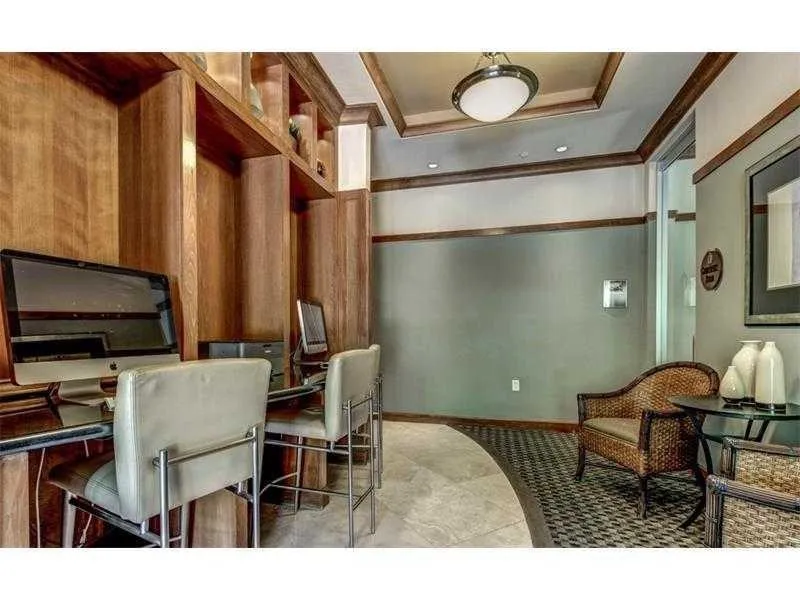 3445 Stratford Road Ne Unit 2703, Atlanta, Georgia 30326, 1 Bedroom Bedrooms, ,1 BathroomBathrooms,Residential,For Sale,3445 Stratford Road Ne Unit 2703,7592546