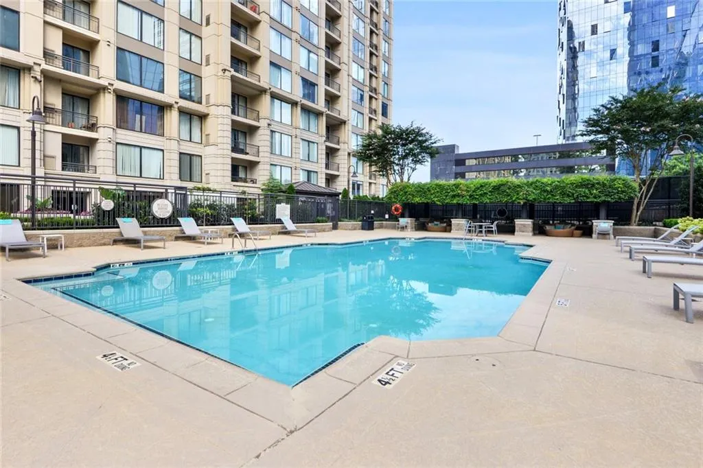 3445 Stratford Road Ne Unit 2703, Atlanta, Georgia 30326, 1 Bedroom Bedrooms, ,1 BathroomBathrooms,Residential,For Sale,3445 Stratford Road Ne Unit 2703,7592546