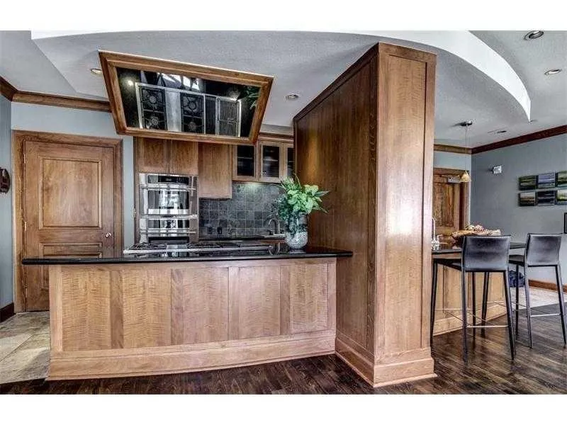 3445 Stratford Road Ne Unit 2703, Atlanta, Georgia 30326, 1 Bedroom Bedrooms, ,1 BathroomBathrooms,Residential,For Sale,3445 Stratford Road Ne Unit 2703,7592546