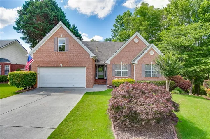 Stunning Ranch Plan, Lake and Culdesac lot!
