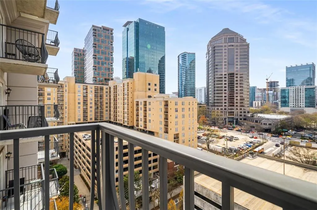 195 Ne 14th St Unit 1404, Atlanta, Georgia 30309, 1 Bedroom Bedrooms, ,1 BathroomBathrooms,Residential,For Sale,195 Ne 14th St Unit 1404,7626618