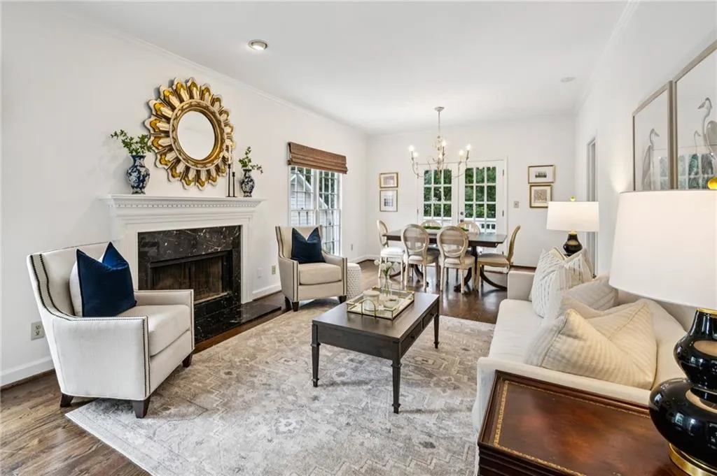 985 Seaboard Avenue Nw, Atlanta, Georgia 30318, 3 Bedrooms Bedrooms, ,2 BathroomsBathrooms,Residential,Sold,985 Seaboard Avenue Nw,7653256