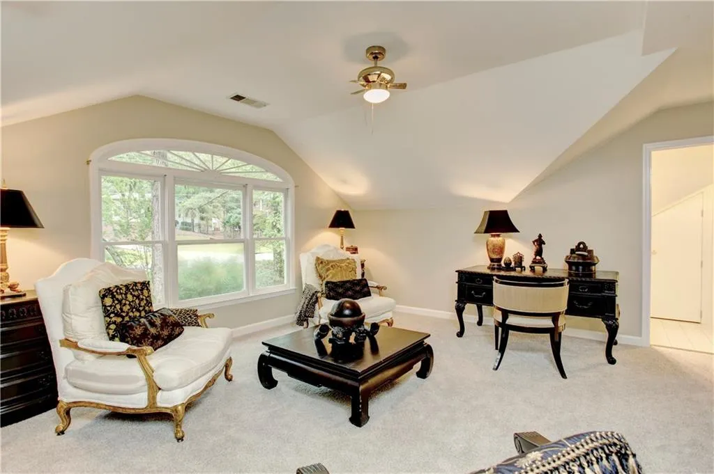 6130 River Shore Parkway, Sandy Springs, Georgia 30328, 5 Bedrooms Bedrooms, ,4 BathroomsBathrooms,Residential,Sold,6130 River Shore Parkway,5961436