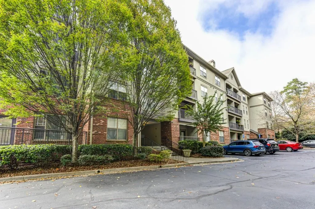 5559 Glenridge Drive Unit 1408, Sandy Springs, Georgia 30342, 1 Bedroom Bedrooms, ,1 BathroomBathrooms,Residential,Sold,5559 Glenridge Drive Unit 1408,6808511