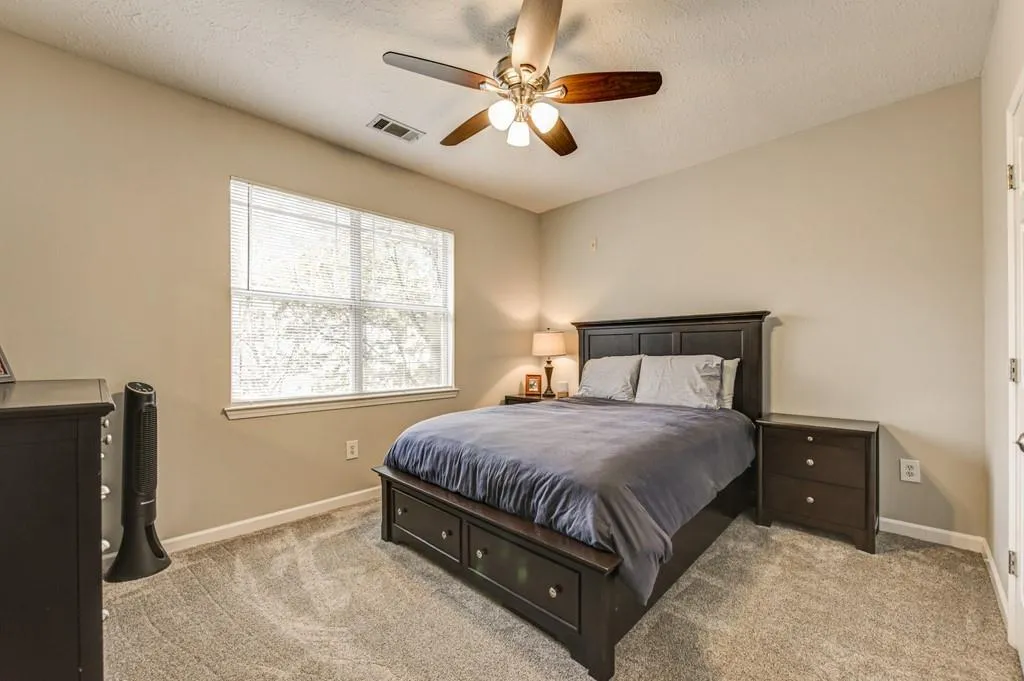 5559 Glenridge Drive Unit 1408, Sandy Springs, Georgia 30342, 1 Bedroom Bedrooms, ,1 BathroomBathrooms,Residential,Sold,5559 Glenridge Drive Unit 1408,6808511