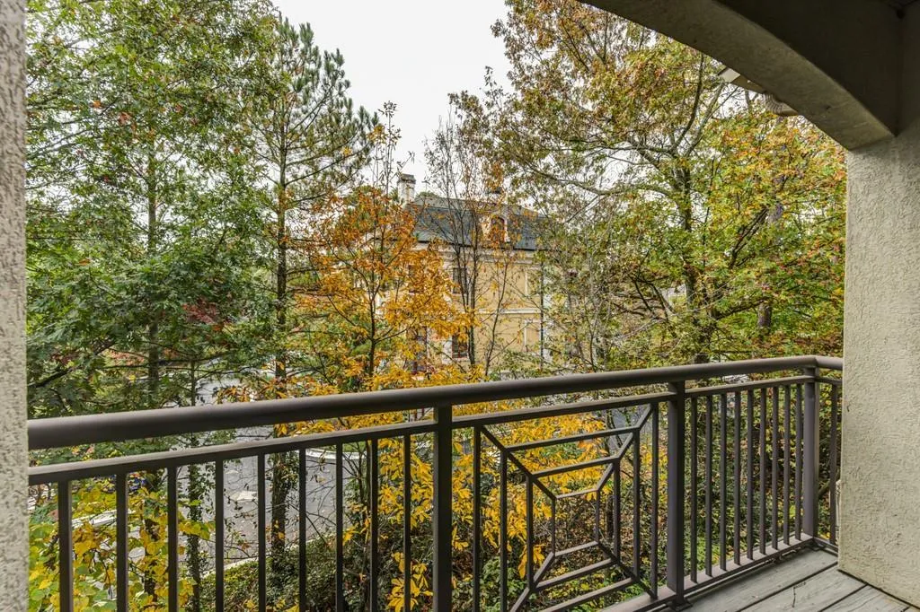 5559 Glenridge Drive Unit 1408, Sandy Springs, Georgia 30342, 1 Bedroom Bedrooms, ,1 BathroomBathrooms,Residential,Sold,5559 Glenridge Drive Unit 1408,6808511