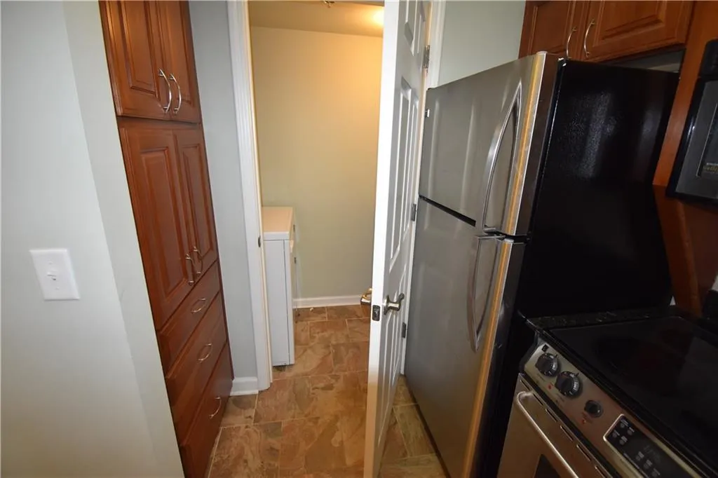 795 Hammond Drive Unit 1507, Atlanta, Georgia 30328, 2 Bedrooms Bedrooms, ,2 BathroomsBathrooms,Residential,Sold,795 Hammond Drive Unit 1507,6018547