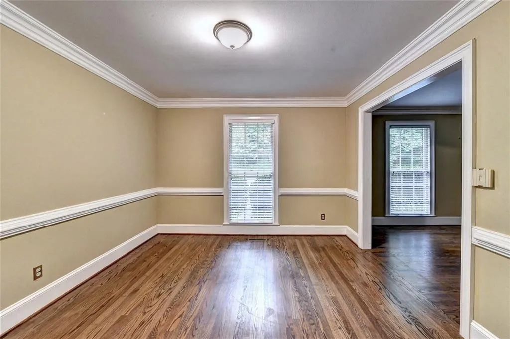 1240 Spalding Drive, Sandy Springs, Georgia 30350, 3 Bedrooms Bedrooms, ,3 BathroomsBathrooms,Residential,Sold,1240 Spalding Drive,7252032