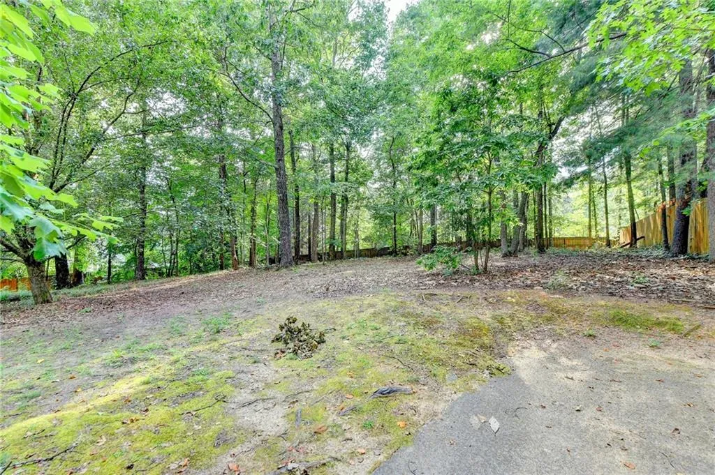 1240 Spalding Drive, Sandy Springs, Georgia 30350, 3 Bedrooms Bedrooms, ,3 BathroomsBathrooms,Residential,Sold,1240 Spalding Drive,7252032