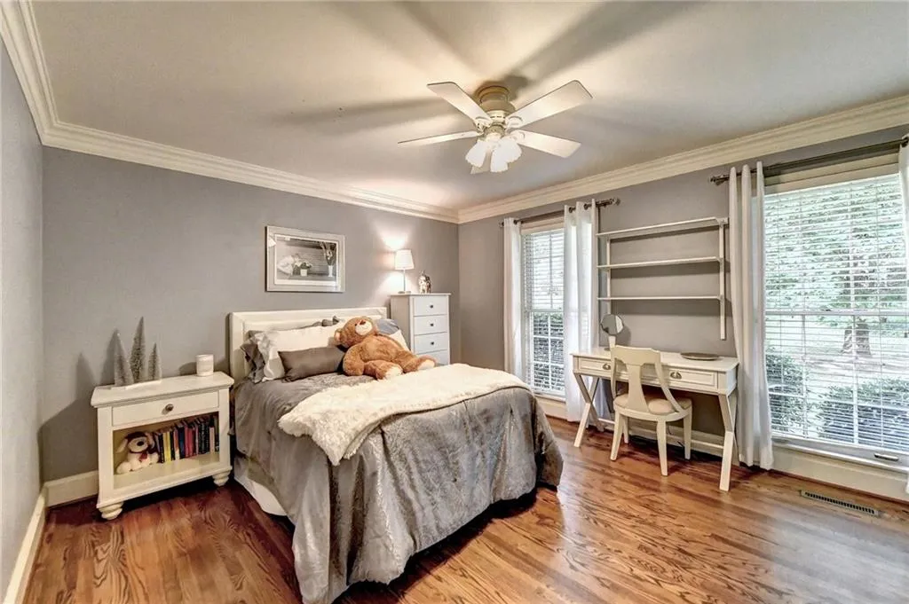 1240 Spalding Drive, Sandy Springs, Georgia 30350, 3 Bedrooms Bedrooms, ,3 BathroomsBathrooms,Residential,Sold,1240 Spalding Drive,7252032