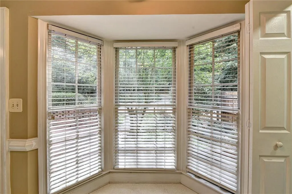 1240 Spalding Drive, Sandy Springs, Georgia 30350, 3 Bedrooms Bedrooms, ,3 BathroomsBathrooms,Residential,Sold,1240 Spalding Drive,7252032