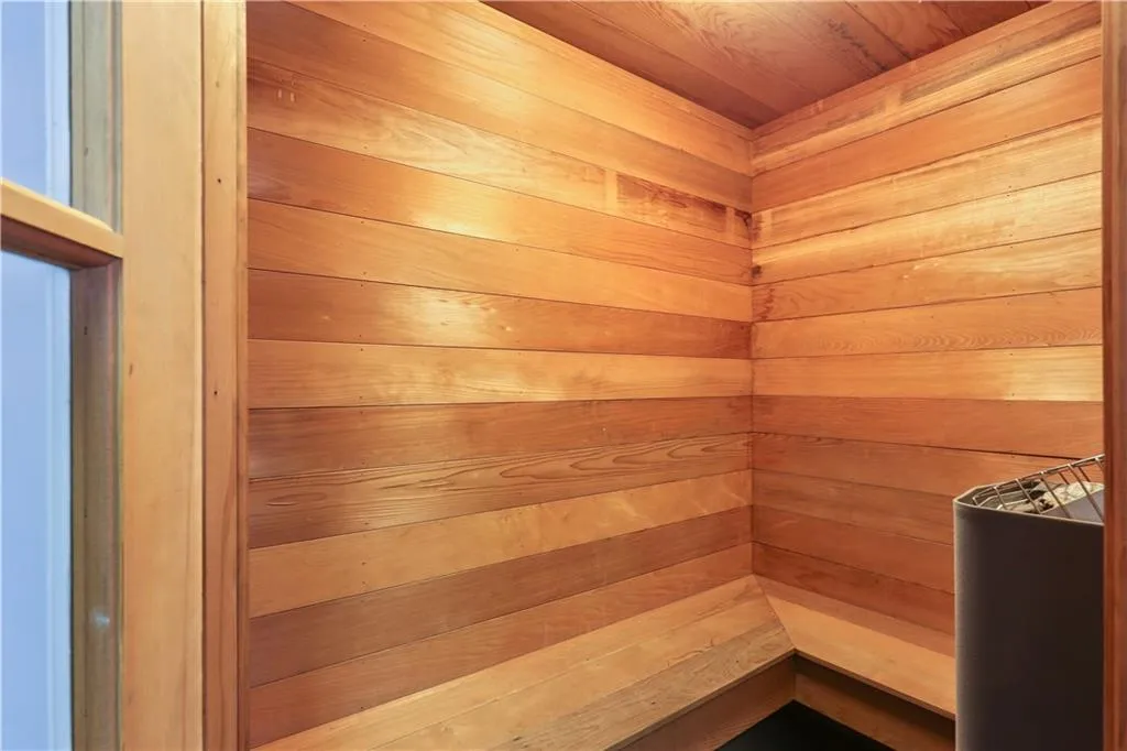 650 Mount Paran Road, Atlanta, Georgia 30327, 5 Bedrooms Bedrooms, ,5 BathroomsBathrooms,Residential,Sold,650 Mount Paran Road,5969312