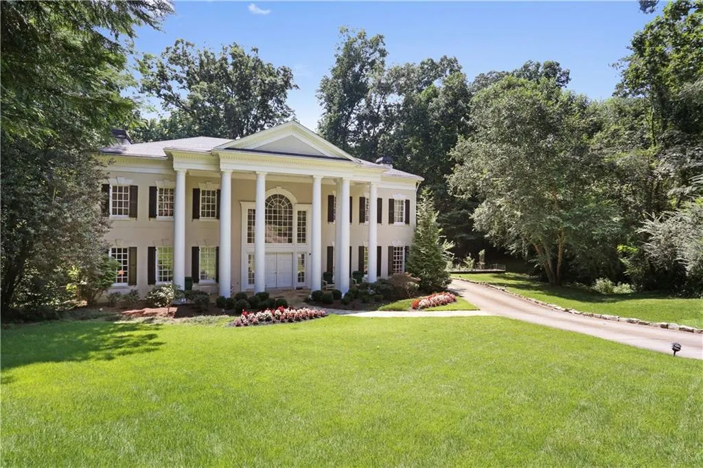 650 Mount Paran Road, Atlanta, Georgia 30327, 5 Bedrooms Bedrooms, ,5 BathroomsBathrooms,Residential,Sold,650 Mount Paran Road,5969312