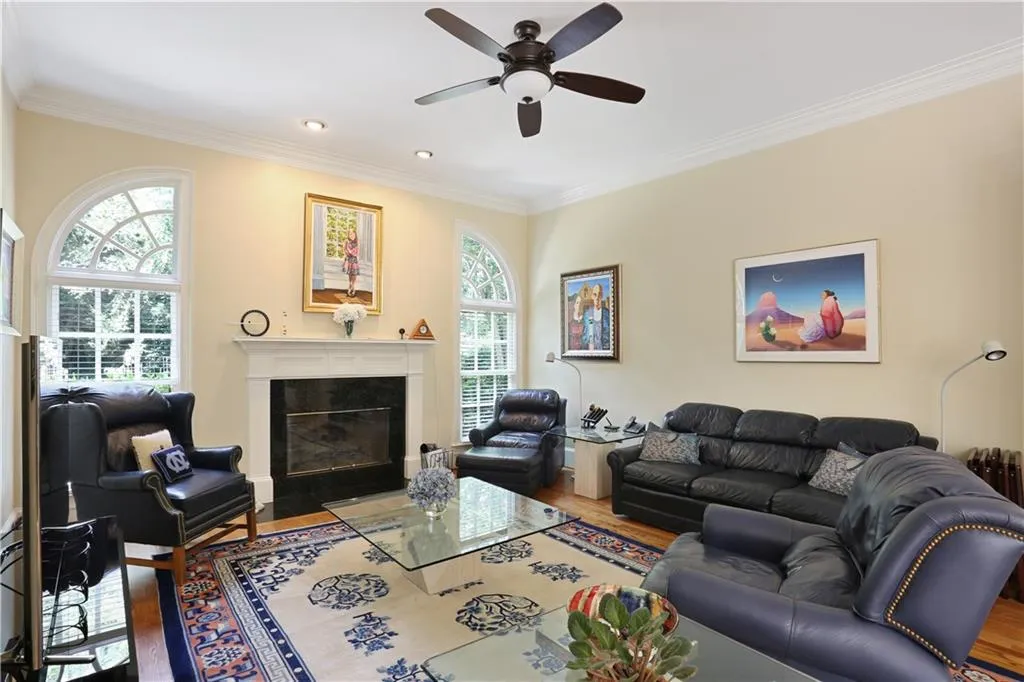 650 Mount Paran Road, Atlanta, Georgia 30327, 5 Bedrooms Bedrooms, ,5 BathroomsBathrooms,Residential,Sold,650 Mount Paran Road,5969312