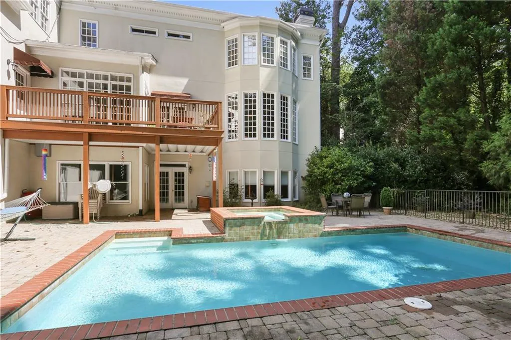 650 Mount Paran Road, Atlanta, Georgia 30327, 5 Bedrooms Bedrooms, ,5 BathroomsBathrooms,Residential,Sold,650 Mount Paran Road,5969312