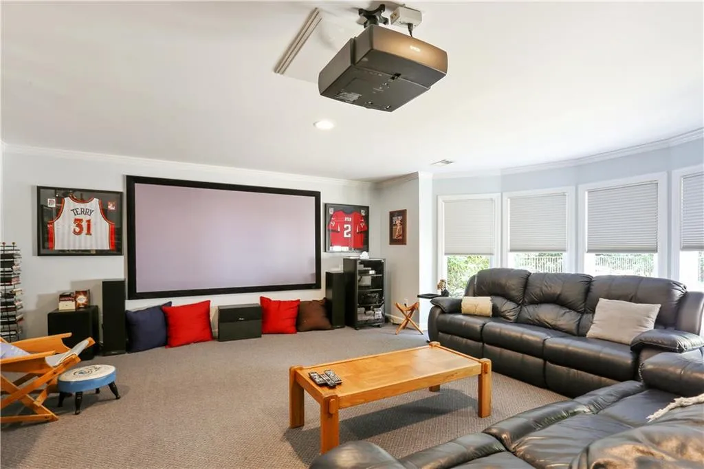 650 Mount Paran Road, Atlanta, Georgia 30327, 5 Bedrooms Bedrooms, ,5 BathroomsBathrooms,Residential,Sold,650 Mount Paran Road,5969312