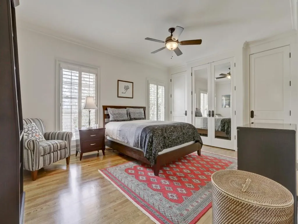 9190 Huntcliff Trace, Sandy Springs, Georgia 30350, 4 Bedrooms Bedrooms, ,3 BathroomsBathrooms,Residential,Sold,9190 Huntcliff Trace,5810722