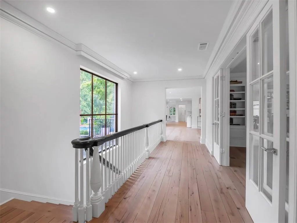 3625 Tuxedo Road Nw, Atlanta, Georgia 30305, 6 Bedrooms Bedrooms, ,7 BathroomsBathrooms,Residential,For Sale,3625 Tuxedo Road Nw,7577029