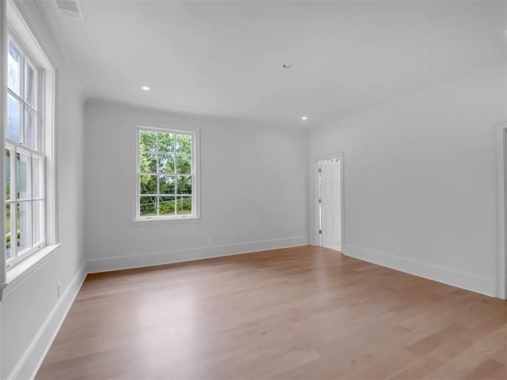 3625 Tuxedo Road Nw, Atlanta, Georgia 30305, 6 Bedrooms Bedrooms, ,7 BathroomsBathrooms,Residential,For Sale,3625 Tuxedo Road Nw,7577029