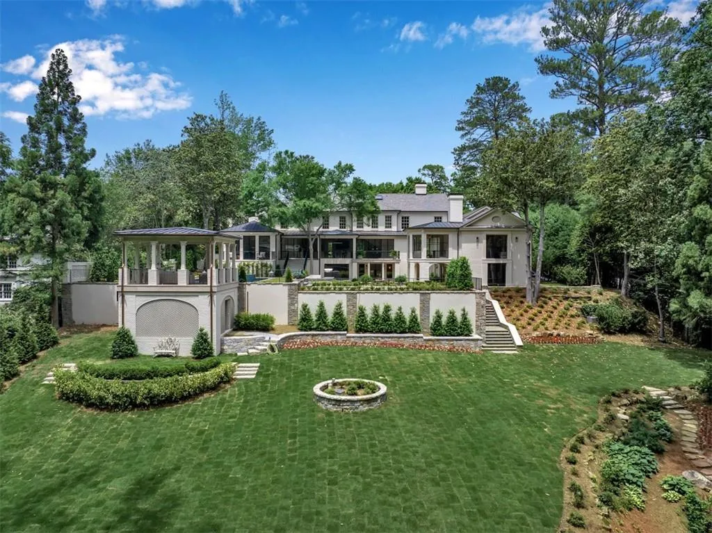 3625 Tuxedo Road Nw, Atlanta, Georgia 30305, 6 Bedrooms Bedrooms, ,7 BathroomsBathrooms,Residential,For Sale,3625 Tuxedo Road Nw,7577029