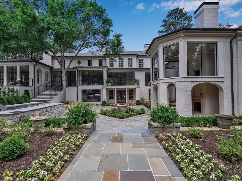 3625 Tuxedo Road Nw, Atlanta, Georgia 30305, 6 Bedrooms Bedrooms, ,7 BathroomsBathrooms,Residential,For Sale,3625 Tuxedo Road Nw,7577029