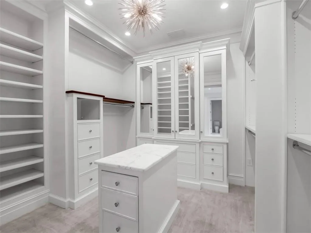 3625 Tuxedo Road Nw, Atlanta, Georgia 30305, 6 Bedrooms Bedrooms, ,7 BathroomsBathrooms,Residential,For Sale,3625 Tuxedo Road Nw,7577029