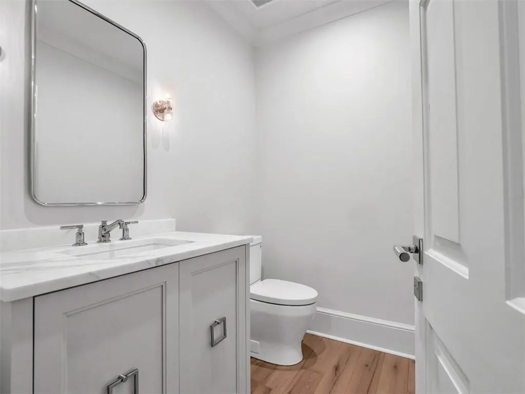 powder room