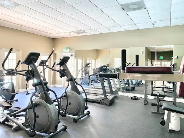 6980 Roswell Road Unit B7, Sandy Springs, Georgia 30328, 2 Bedrooms Bedrooms, ,2 BathroomsBathrooms,Residential,Sold,6980 Roswell Road Unit B7,6905812