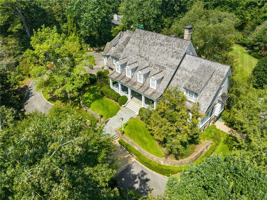 4700 Woodvale Drive, Sandy Springs, Georgia 30327, 5 Bedrooms Bedrooms, ,5 BathroomsBathrooms,Residential,Sold,4700 Woodvale Drive,7243711