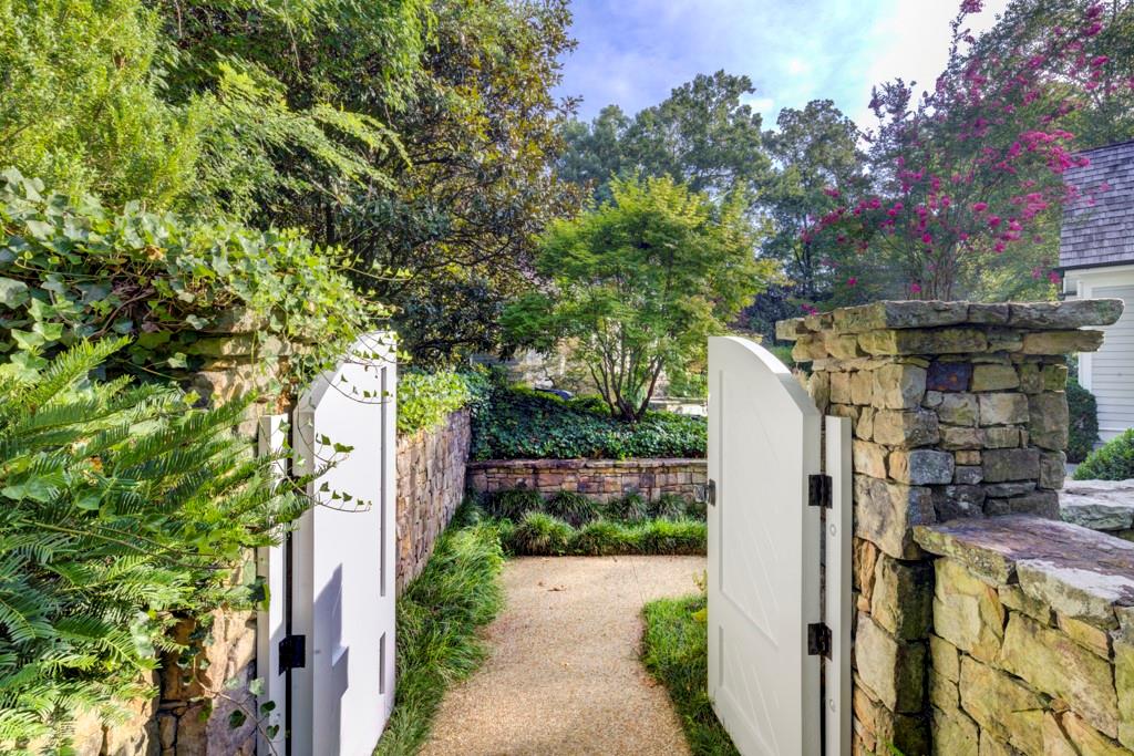 4700 Woodvale Drive, Sandy Springs, Georgia 30327, 5 Bedrooms Bedrooms, ,5 BathroomsBathrooms,Residential,Sold,4700 Woodvale Drive,7243711