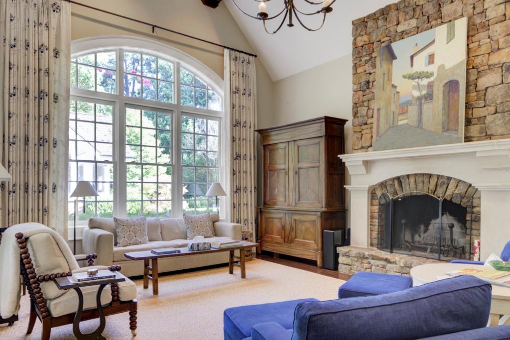4700 Woodvale Drive, Sandy Springs, Georgia 30327, 5 Bedrooms Bedrooms, ,5 BathroomsBathrooms,Residential,Sold,4700 Woodvale Drive,7243711