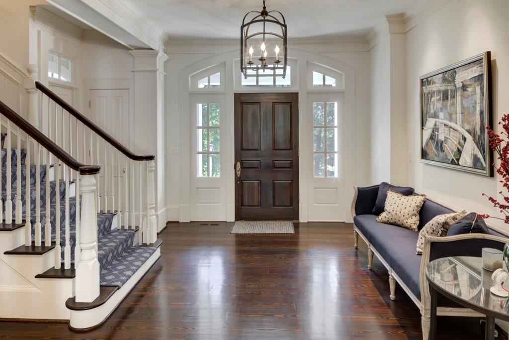 4700 Woodvale Drive, Sandy Springs, Georgia 30327, 5 Bedrooms Bedrooms, ,5 BathroomsBathrooms,Residential,Sold,4700 Woodvale Drive,7243711