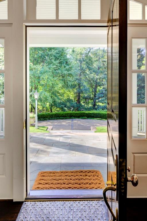 4700 Woodvale Drive, Sandy Springs, Georgia 30327, 5 Bedrooms Bedrooms, ,5 BathroomsBathrooms,Residential,Sold,4700 Woodvale Drive,7243711