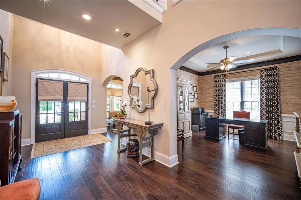 415 Wembley Circle, Atlanta, Georgia 30328, 4 Bedrooms Bedrooms, ,3 BathroomsBathrooms,Residential,Sold,415 Wembley Circle,6887919